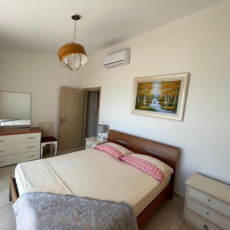 Apartments Wonderful Bay Саранде Екстериор снимка