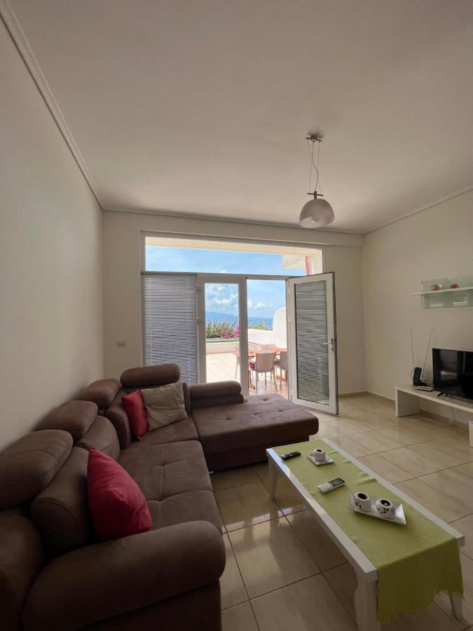 Apartments Wonderful Bay Саранде Екстериор снимка