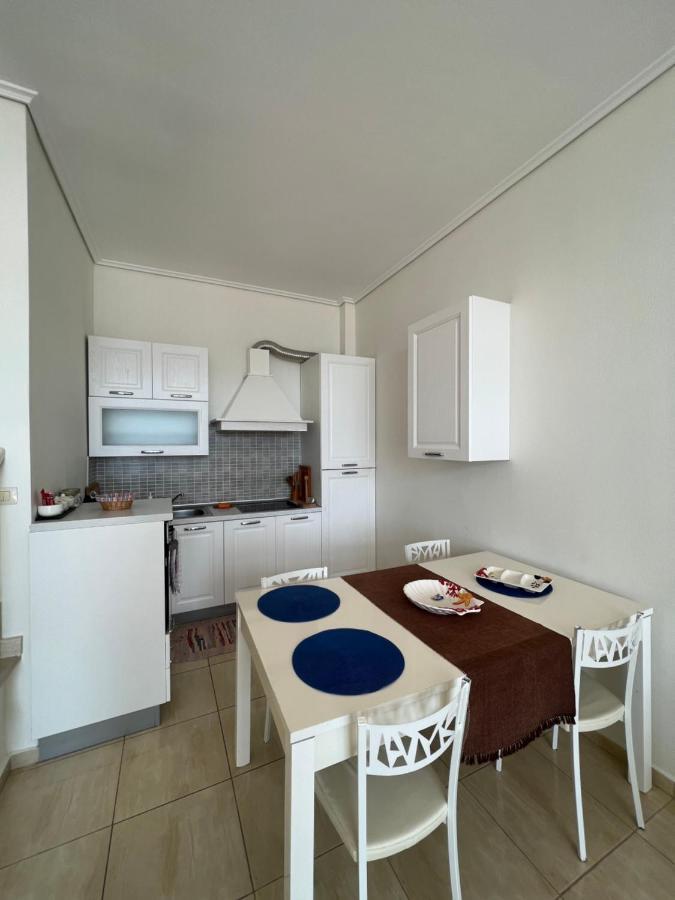 Apartments Wonderful Bay Саранде Екстериор снимка